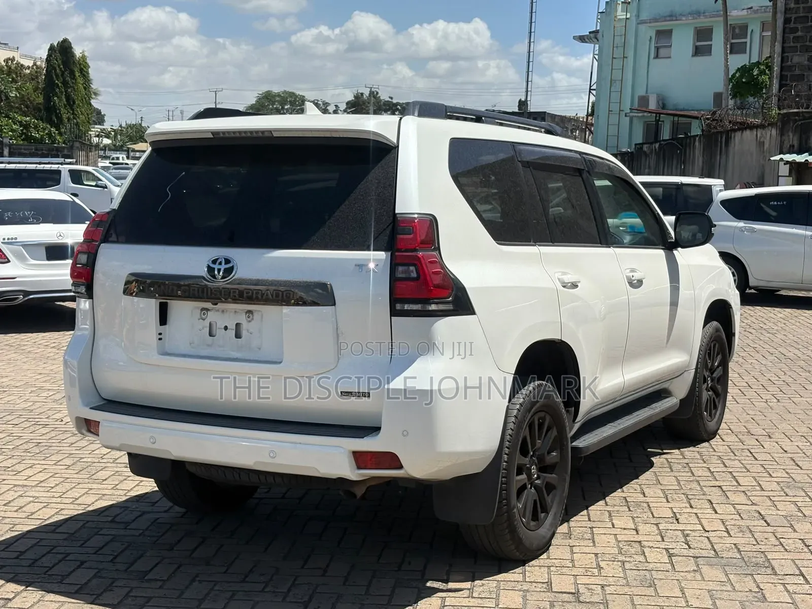 Toyota Land Cruiser Prado 2021 White