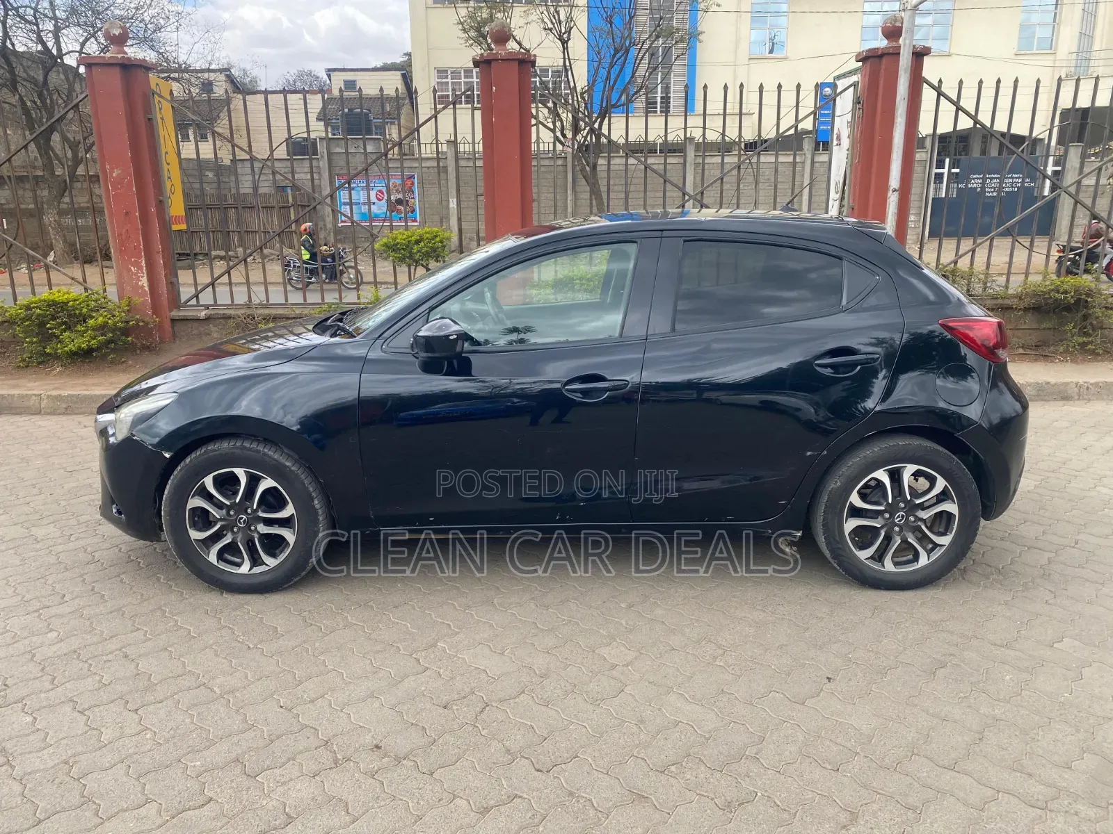 Mazda Demio 2015 Black