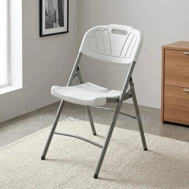 Heavy Duty Plastic Folding Chairs