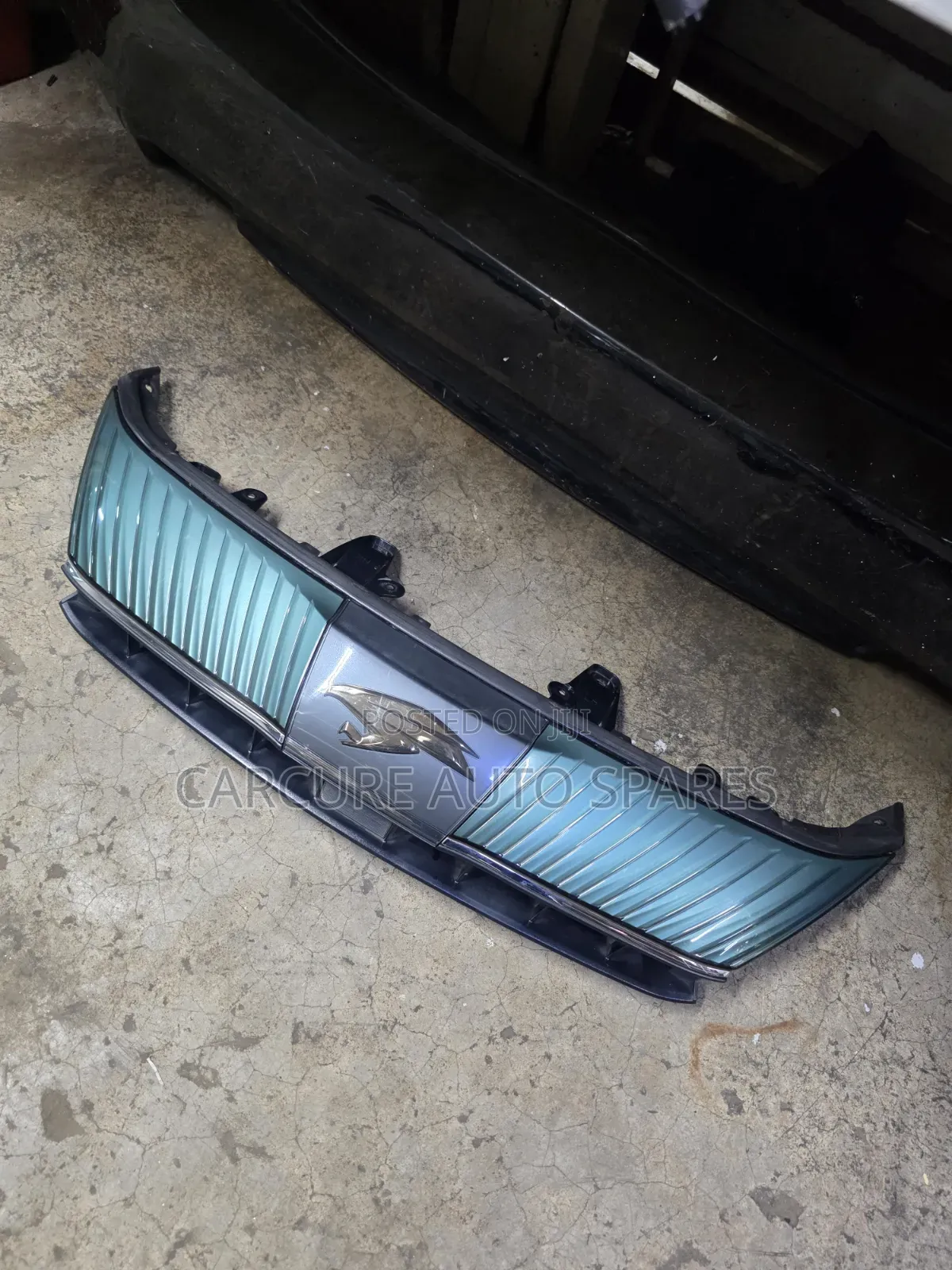 Harrier 2017-2020 Grill With Radar Sensor