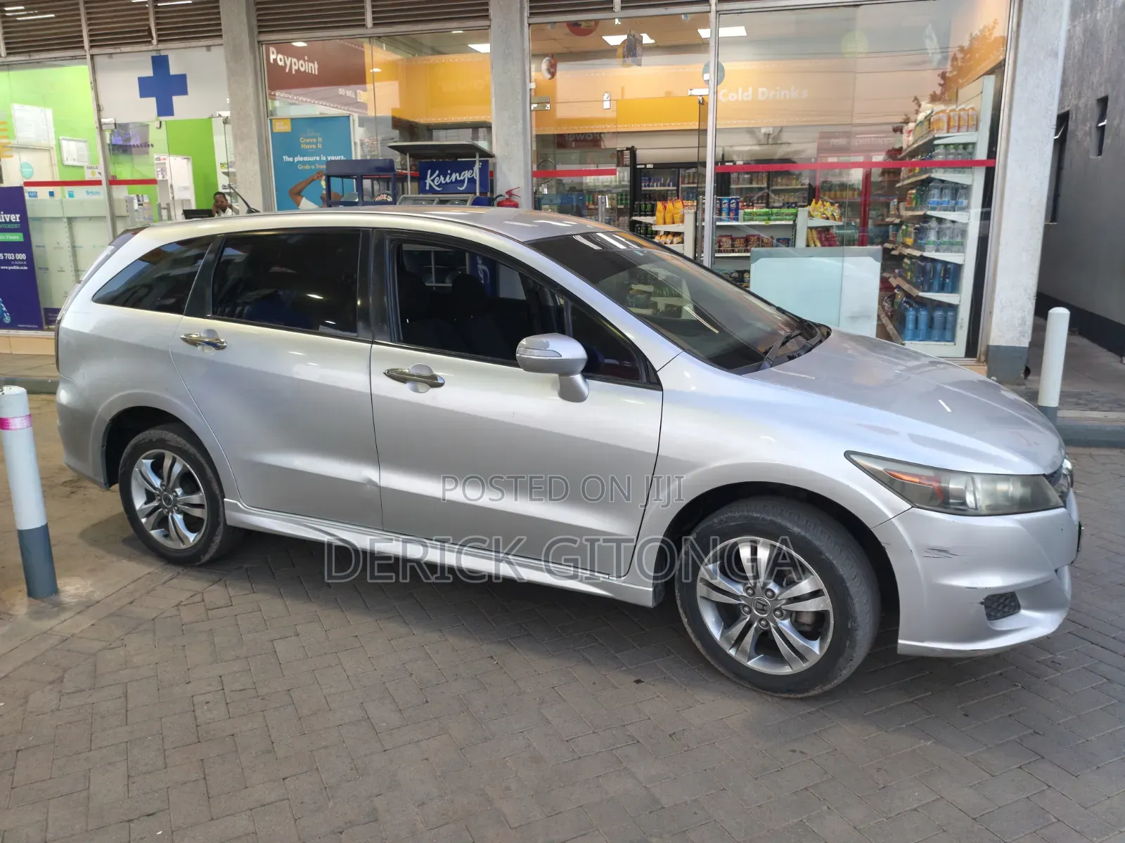 Honda Stream 2012 Silver