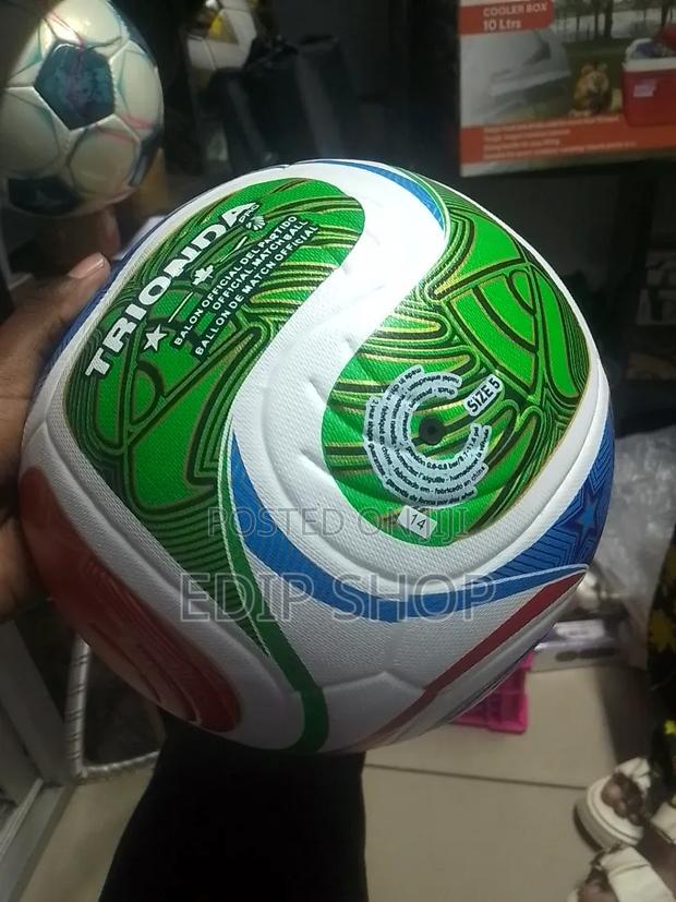 Adidas Trionda Football Ball.