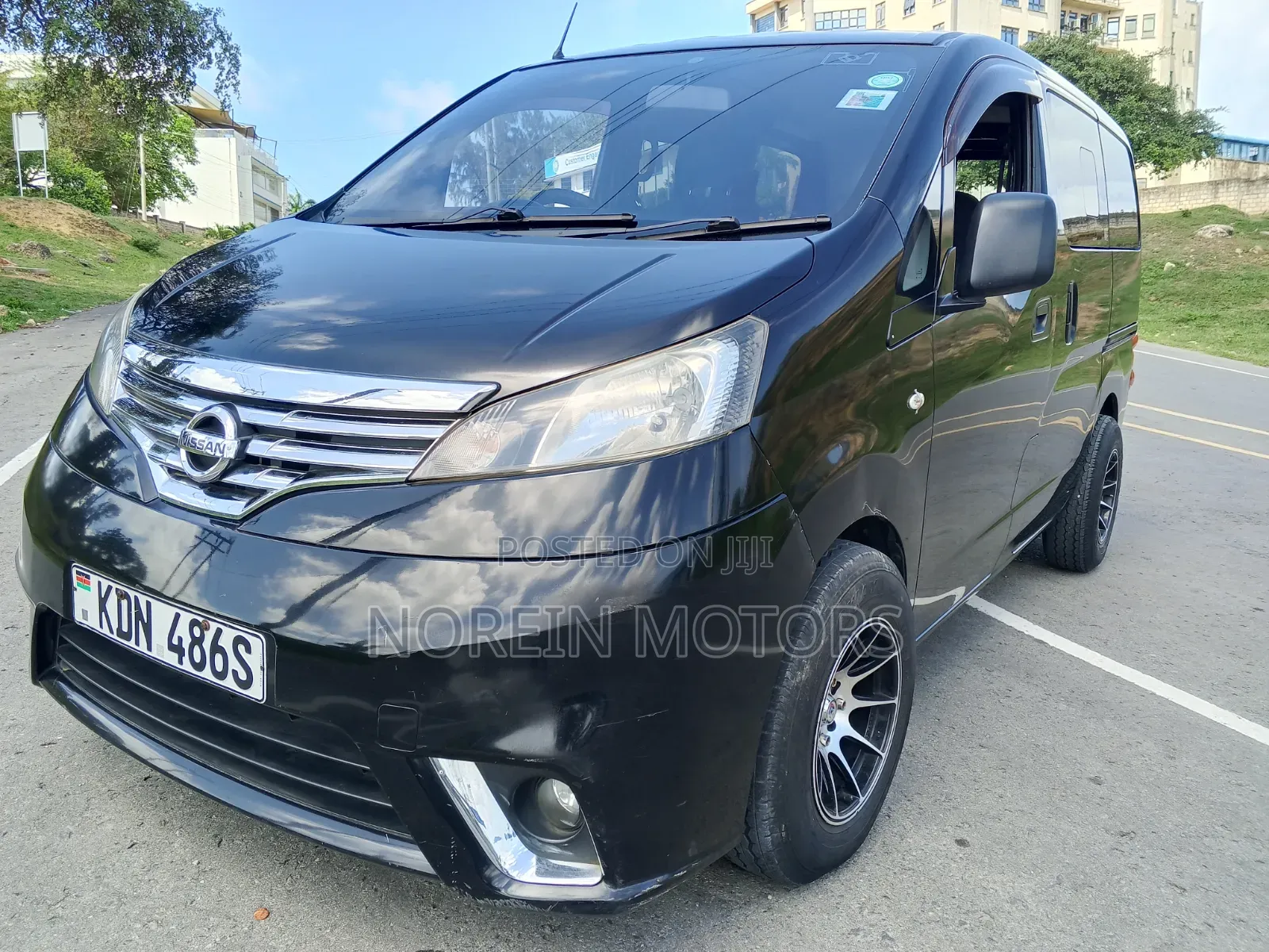Nissan NP200 2017 Matt Black