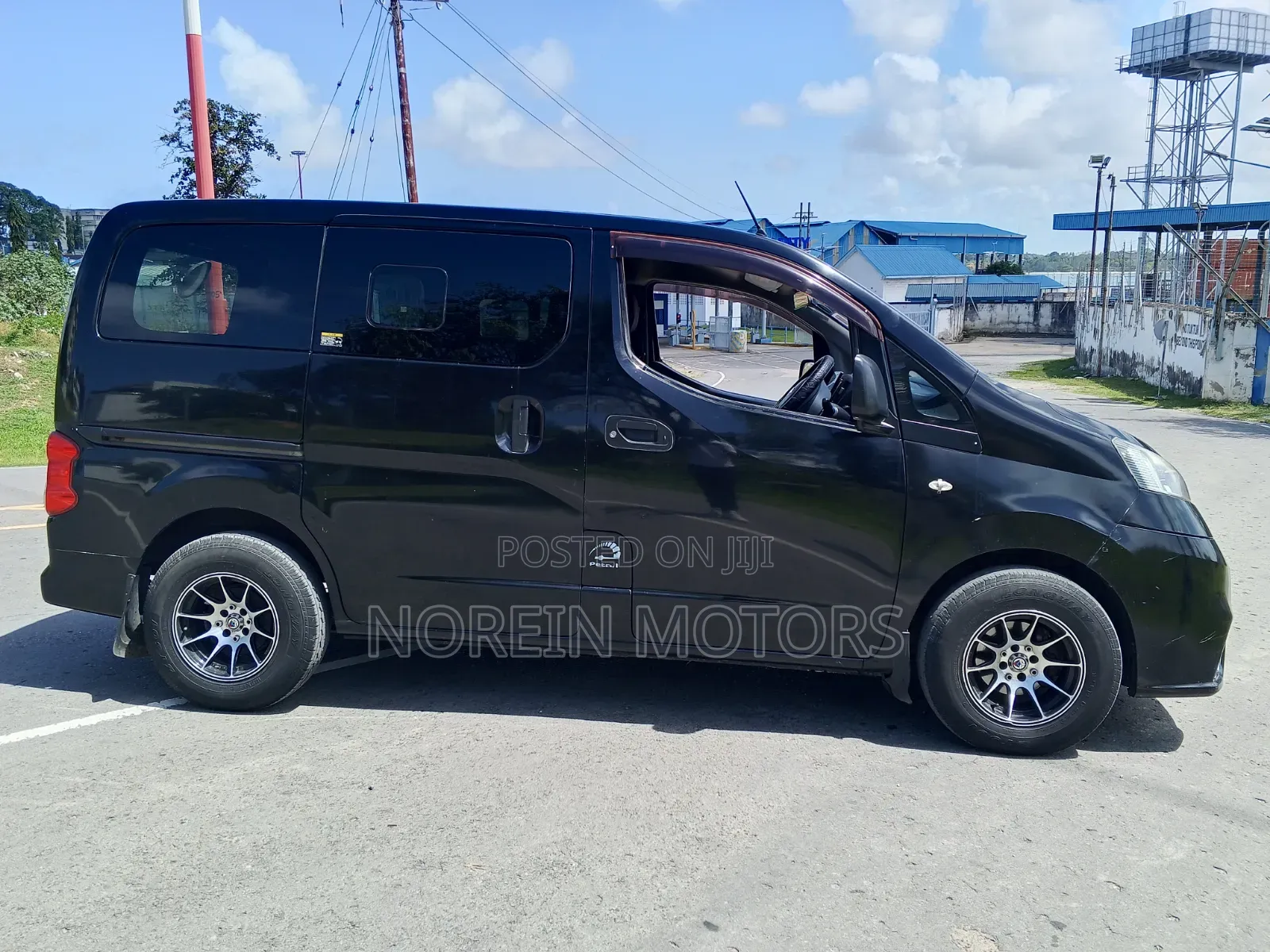 Nissan NP200 2017 Matt Black