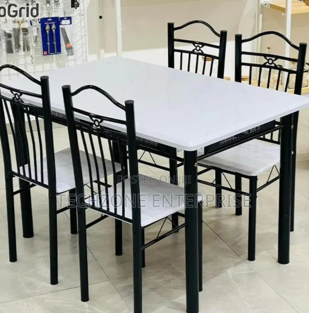 Executive Elegant 4 Sitter Dinning Table 