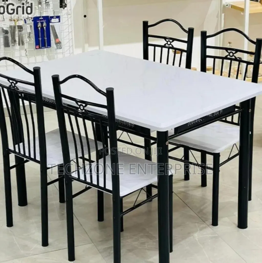 Executive Elegant 4 Sitter Dinning Table 