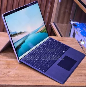 Laptop Microsoft Surface Pro 9 16GB Intel Core i7 SSD 256GB
