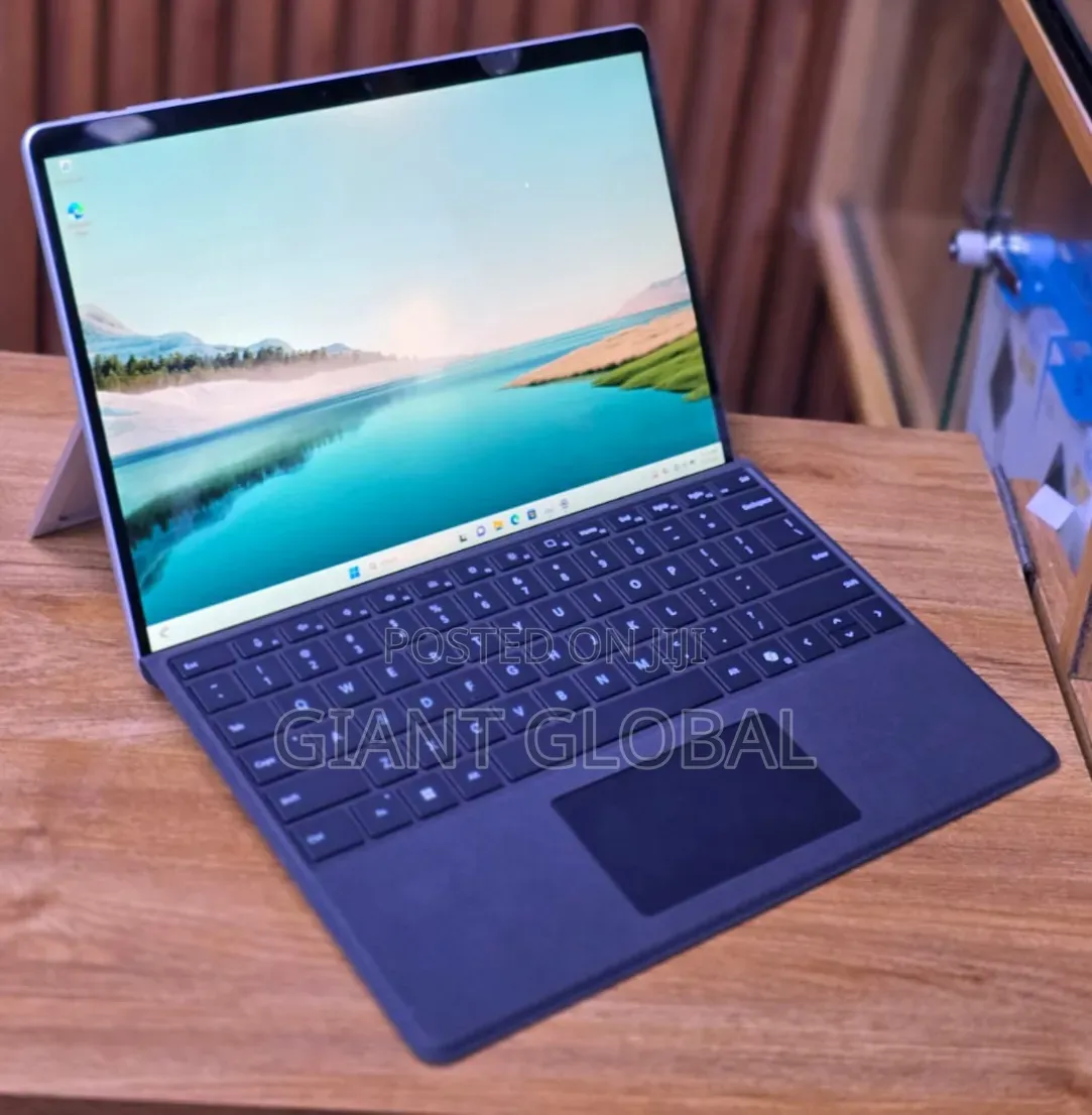 Laptop Microsoft Surface Pro 9 16GB Intel Core i7 SSD 256GB