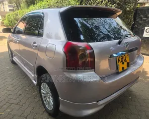 Toyota Corolla RunX 2005
