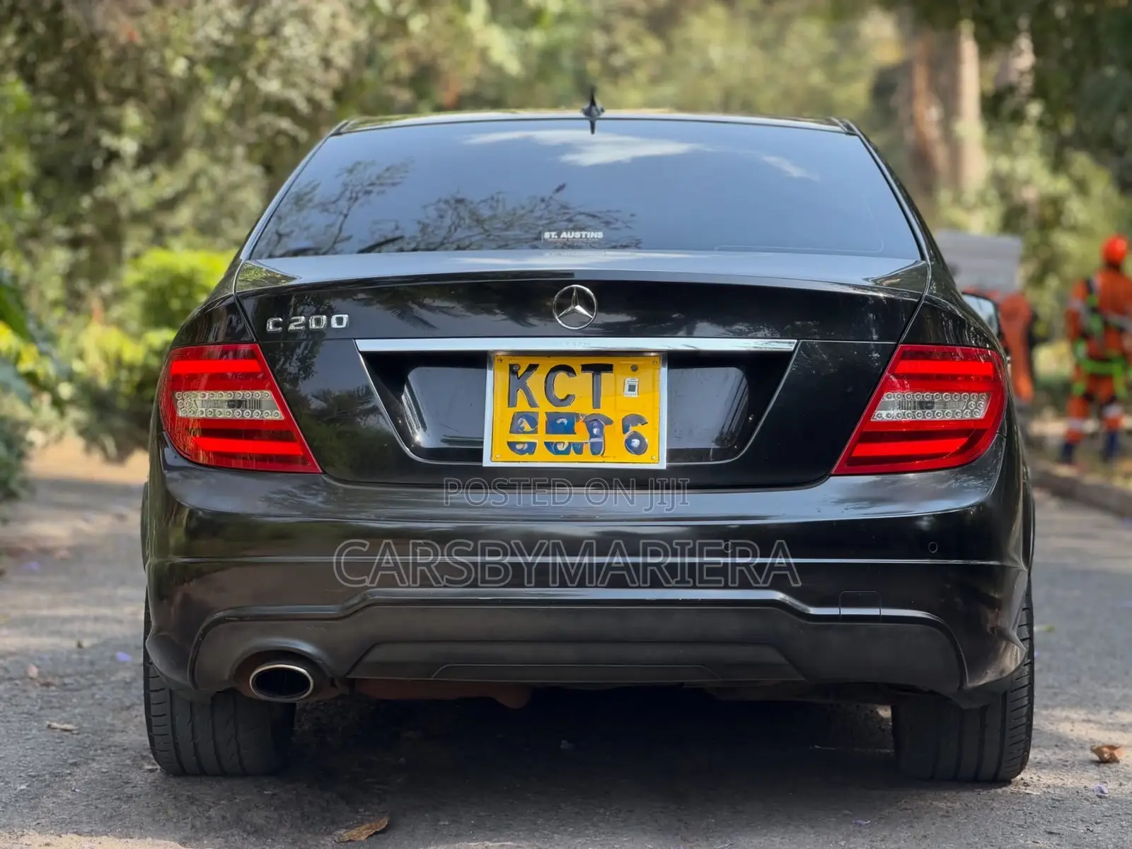 Mercedes-Benz C200 2012 Black
