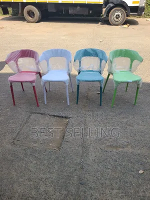 Multiple Colors Strong Plastic Chairs