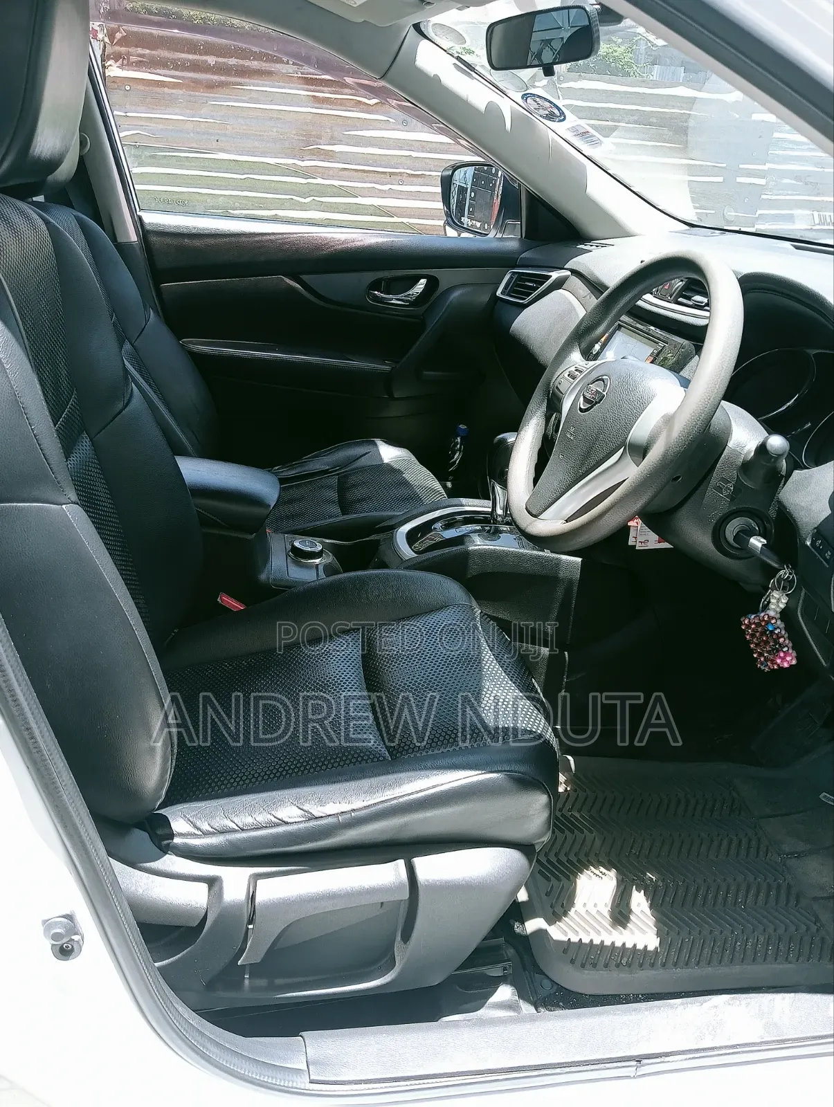 Nissan X-Trail 2.0 Petrol FWD 2015 White