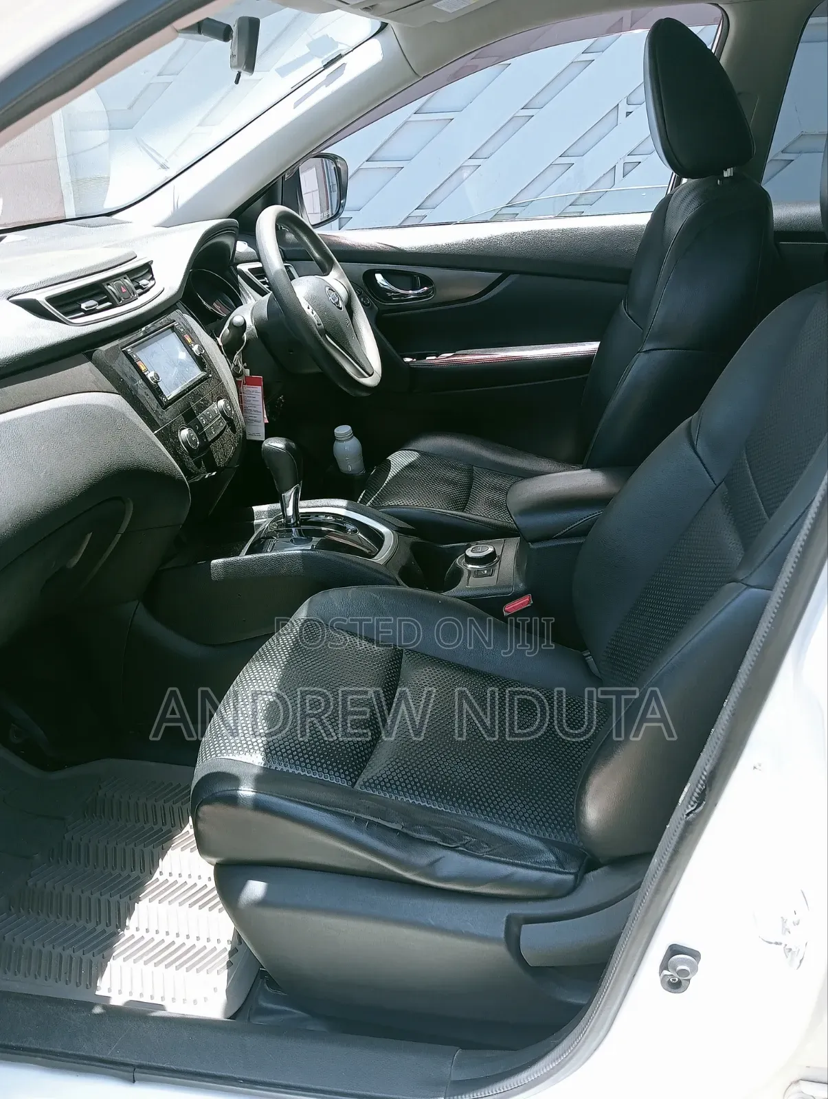 Nissan X-Trail 2.0 Petrol FWD 2015 White