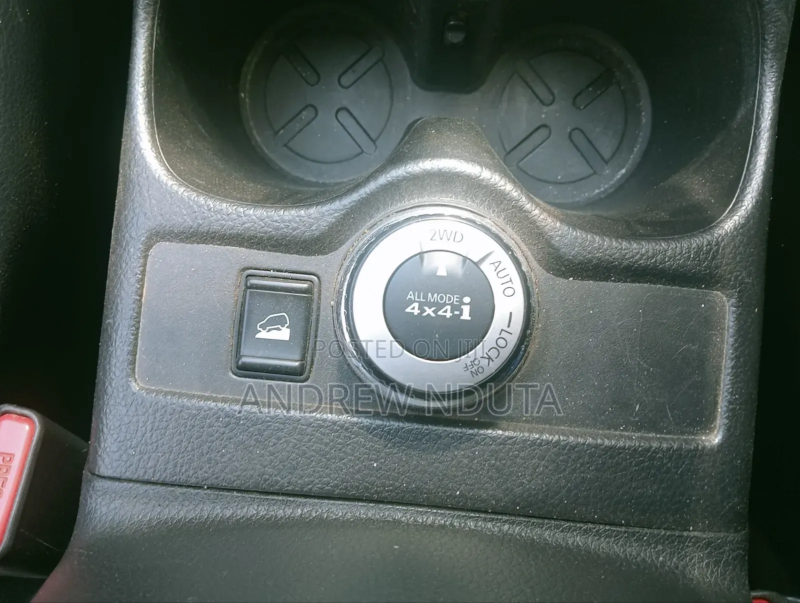 Nissan X-Trail 2.0 Petrol FWD 2015 White