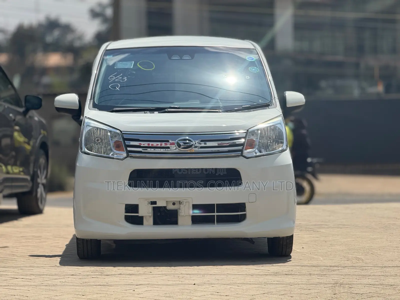 Daihatsu Move 2019 White