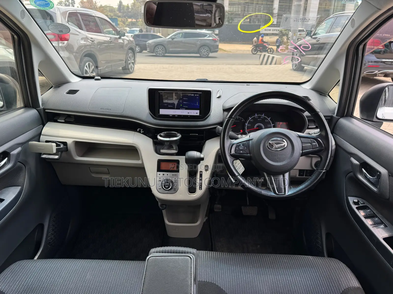 Daihatsu Move 2019 White