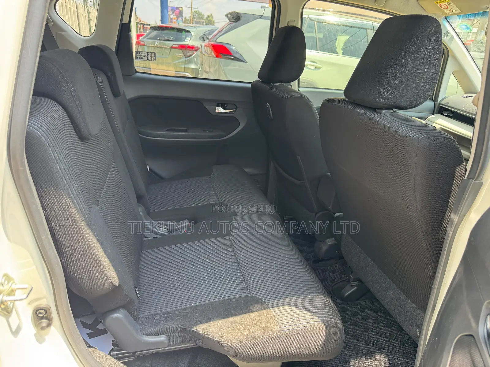 Daihatsu Move 2019 White