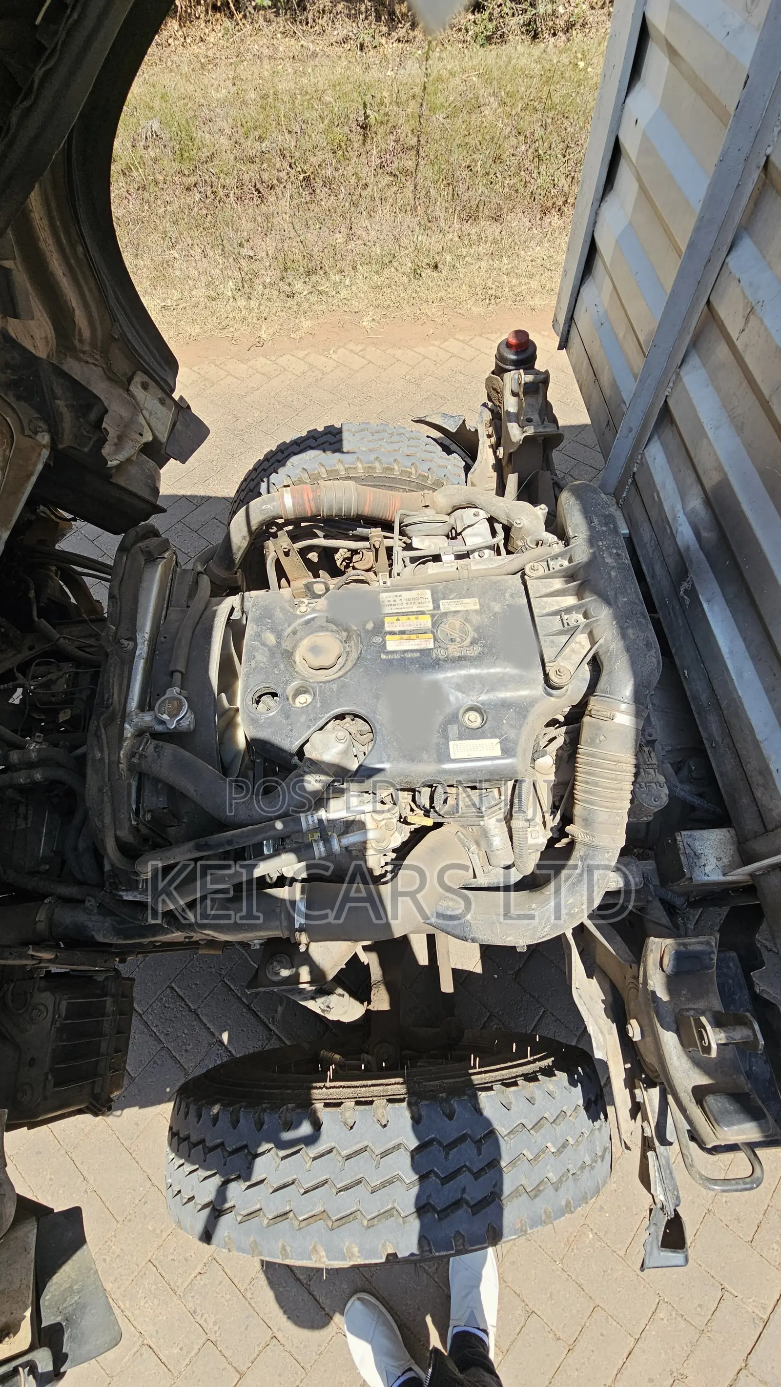 Isuzu NMR Truck 2020 White