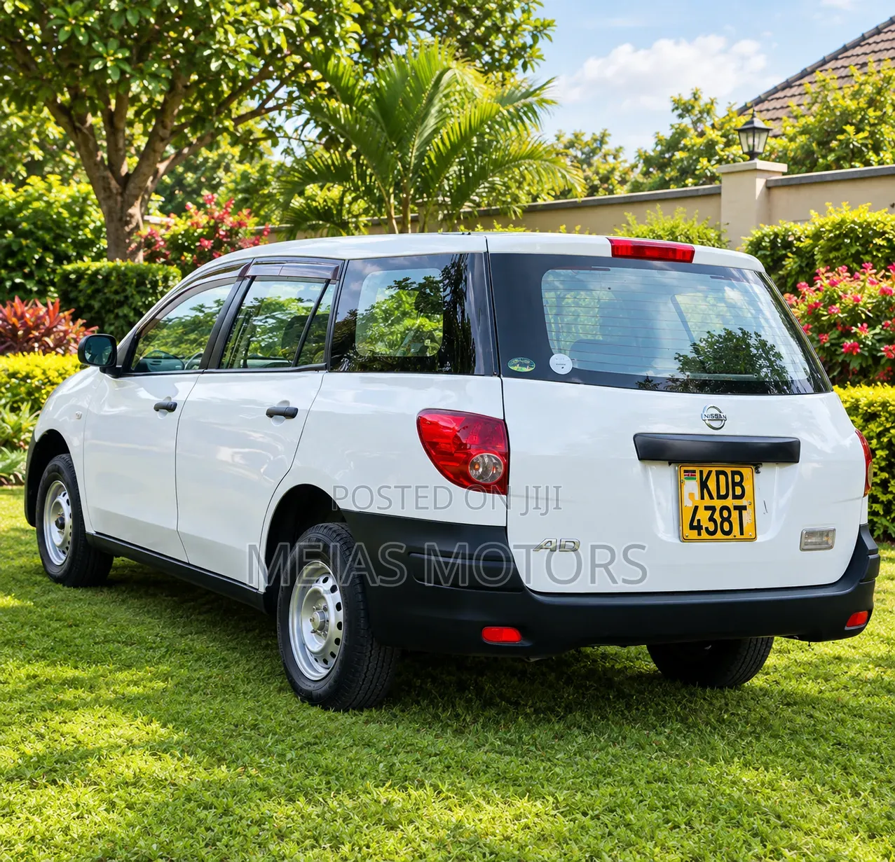 Nissan Advan 2014 White