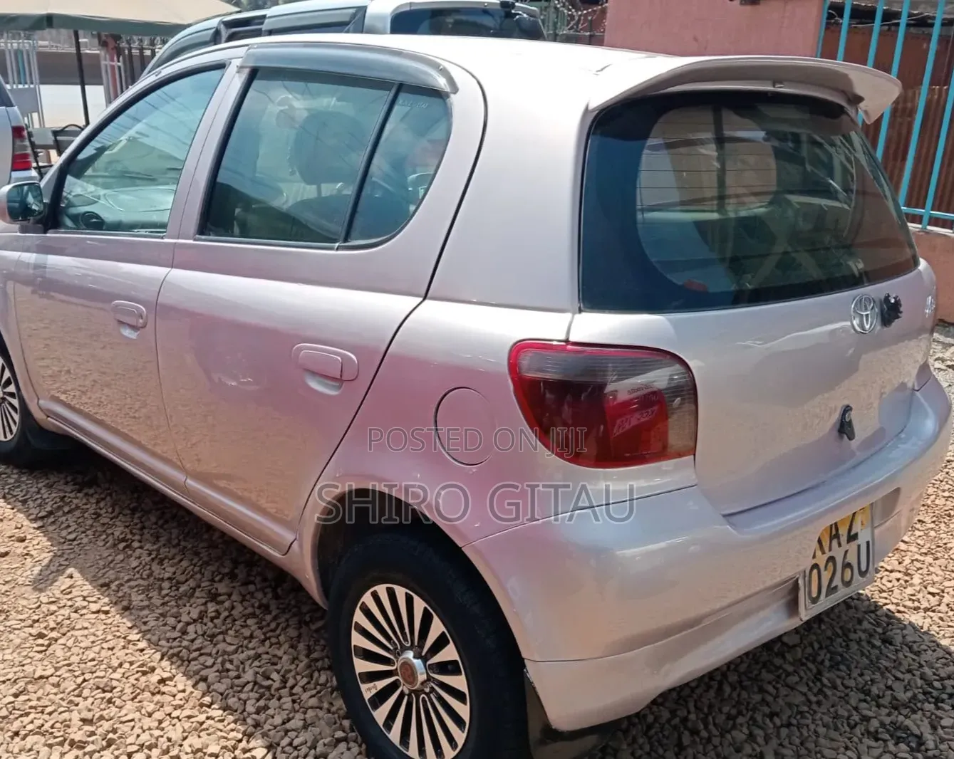 Toyota Vitz 2002 Pink