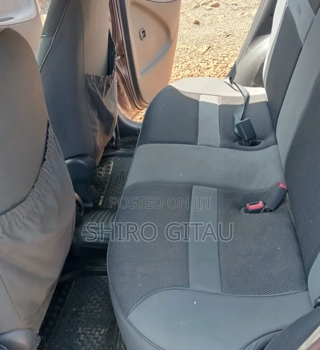 Toyota Vitz 2002 Pink