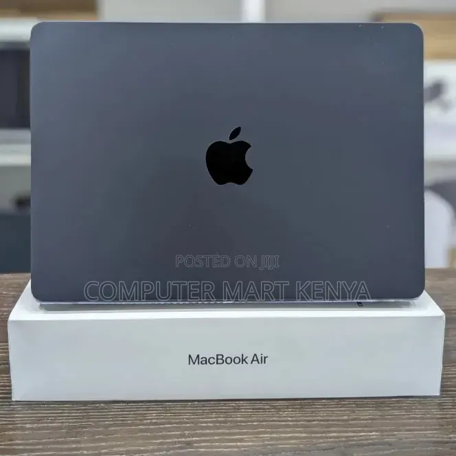 Laptop Apple MacBook Pro 16GB Apple M5 SSD 256GB