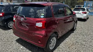 Toyota Passo 2020 Red