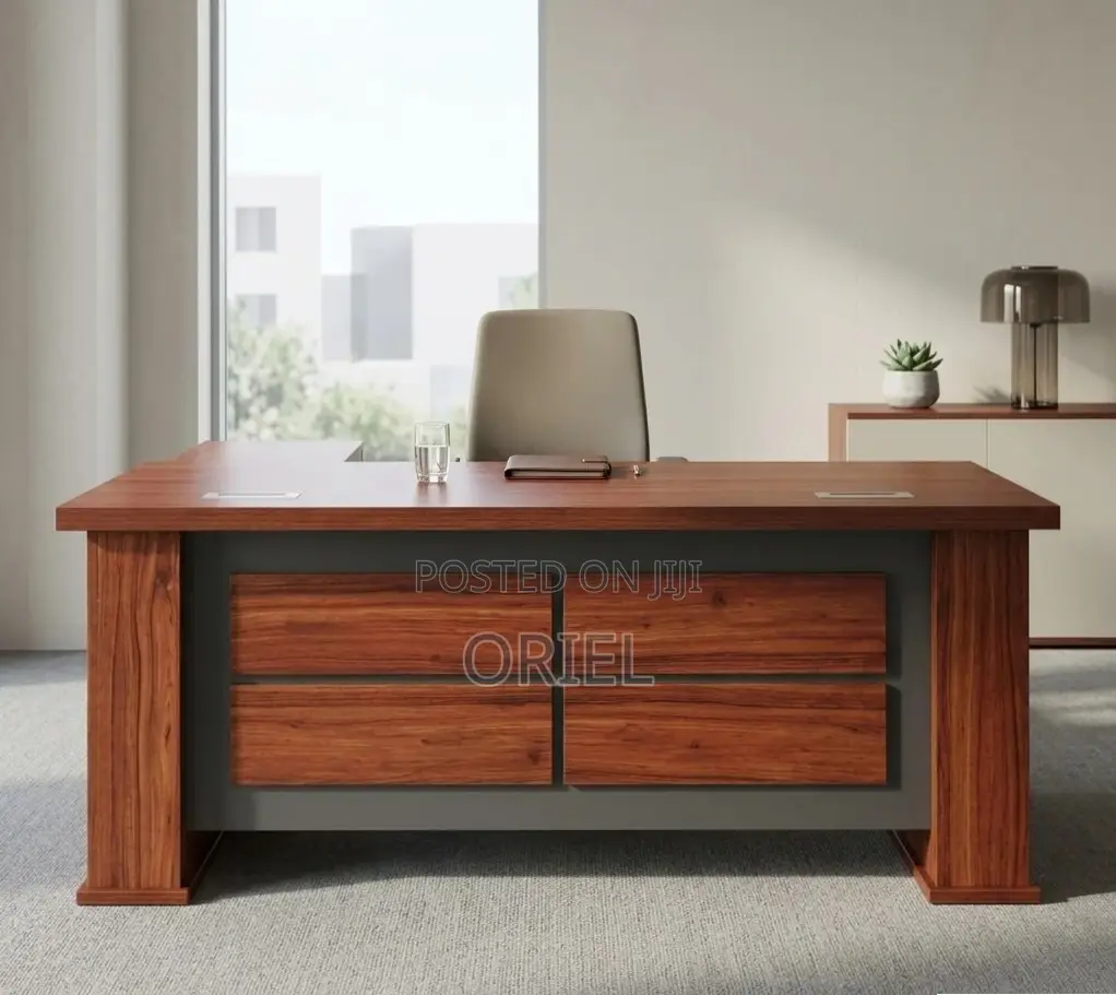 1600mm Executive Office Desk : Modern Desk for Staff