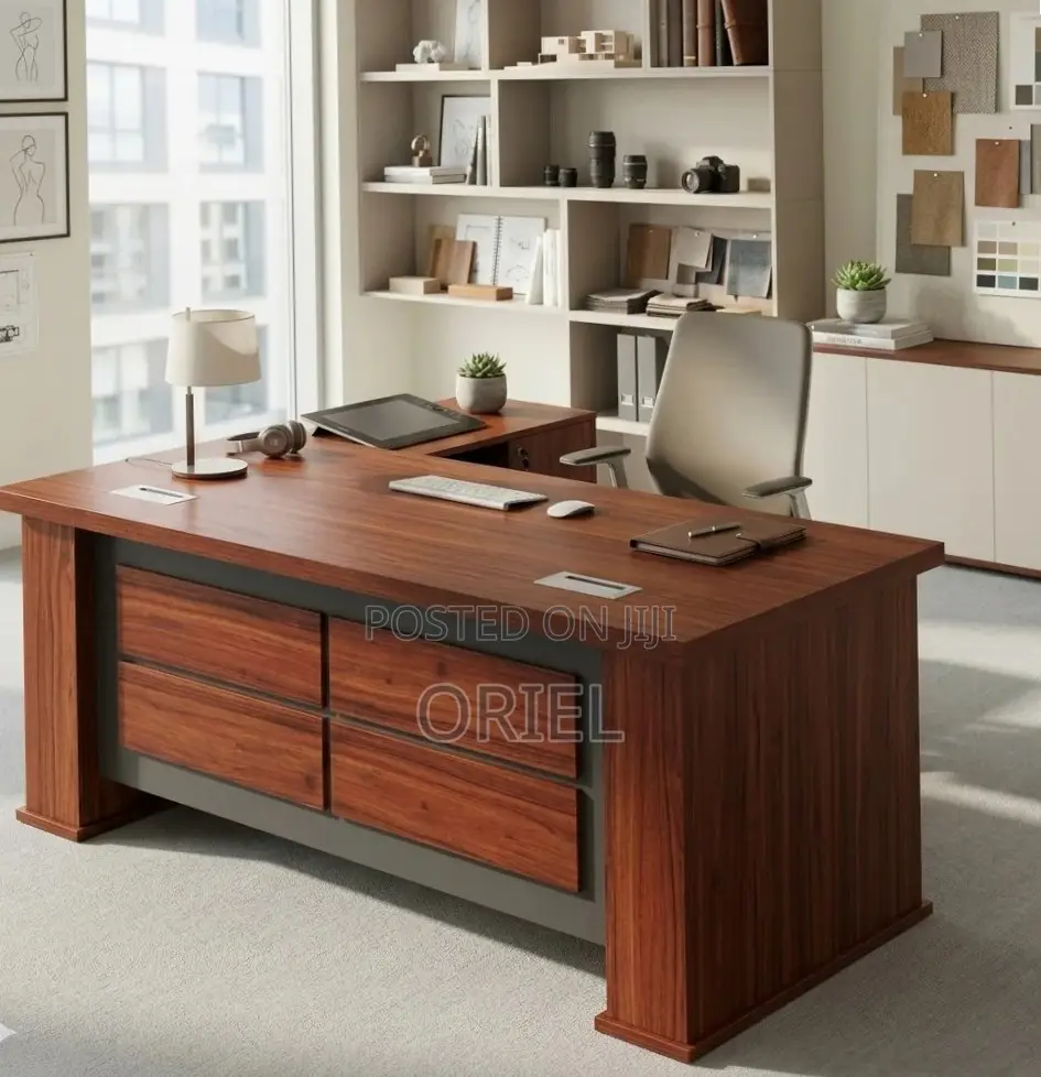 1600mm Executive Office Desk : Modern Desk for Staff