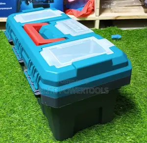 17-Inch Heavy-Duty Tool Box – Key Features