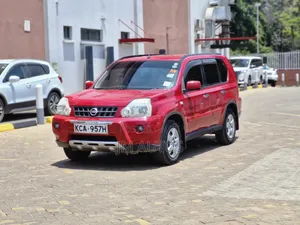 Nissan X-Trail 2007 Red