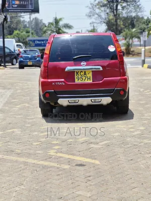 Nissan X-Trail 2007 Red