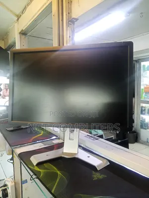 Dell 22 Inches P2213t
