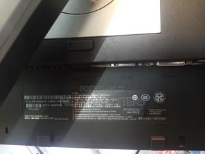 Dell 22 Inches P2213t