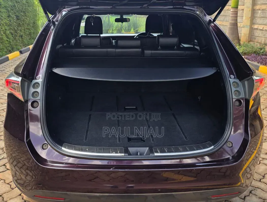 Toyota Harrier 2014