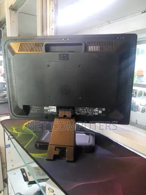 HP 19 Inches L1908wi