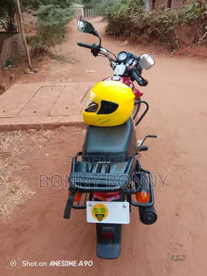 TVS HLX 125 2024 Red