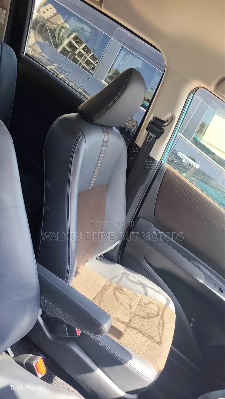Toyota Sienta 2020 Green