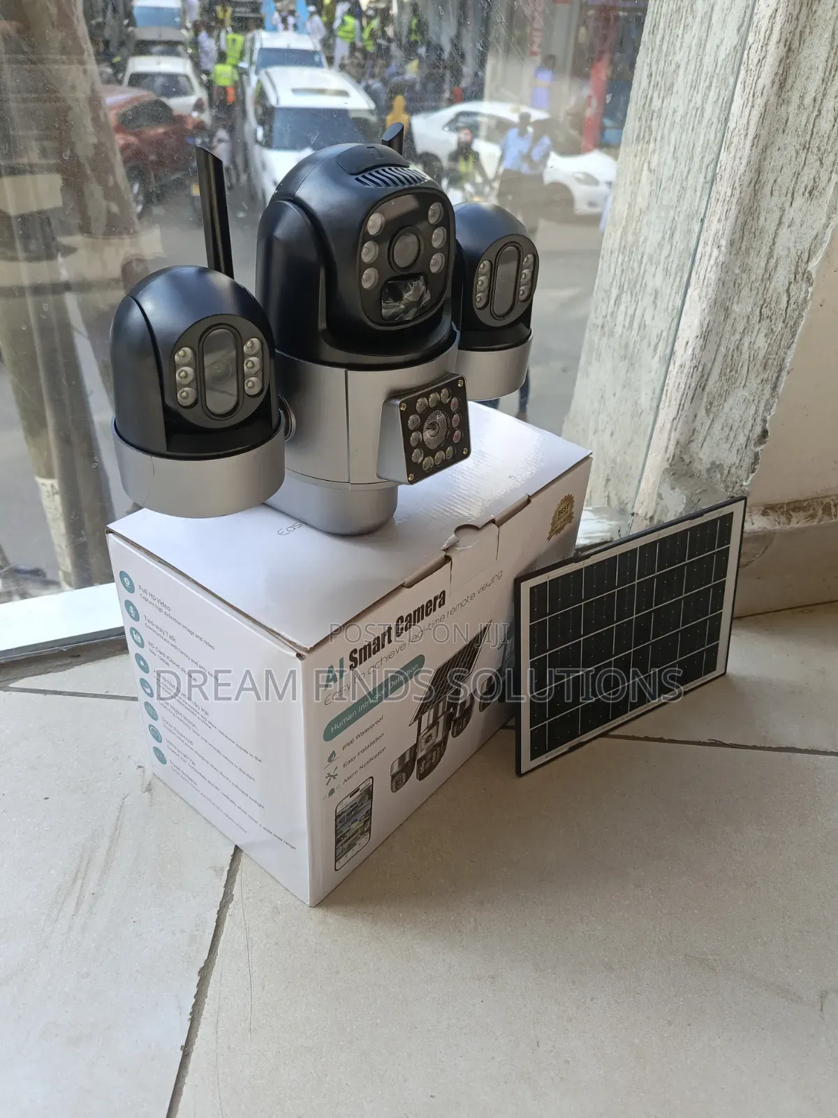 Never Miss a Thing – Triple Lens AI Smart Solar Security Camera