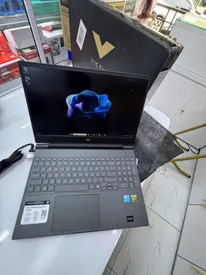New Laptop HP Victus 15 8GB Intel Core i5 SSD 512GB