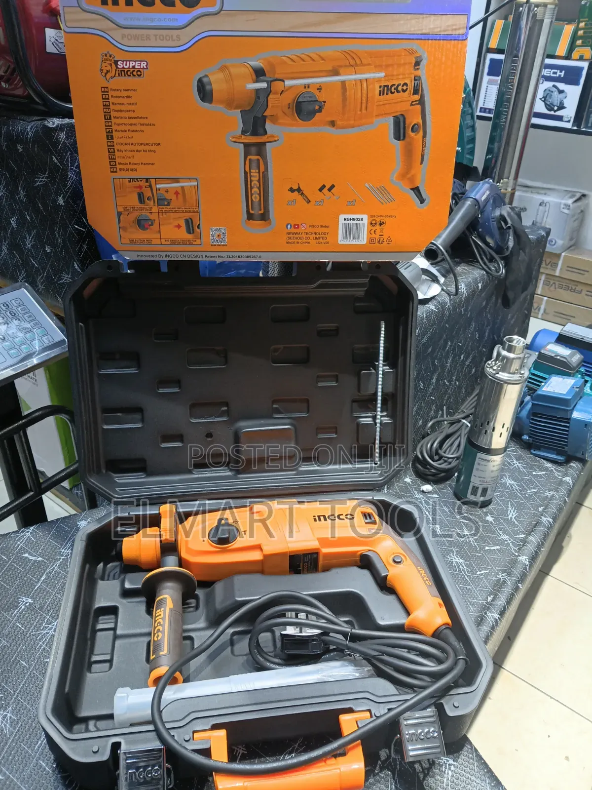 Ingco 800W 26mm Rotary Hammer