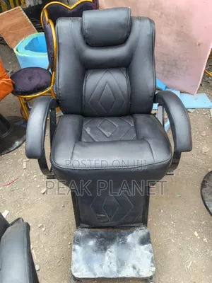 Modern Barber Shaving Chair