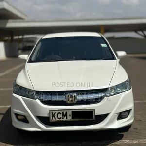 Honda Stream 2010 White