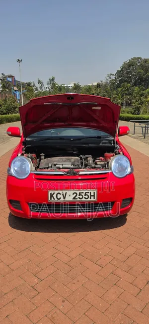 Toyota Sienta 2013 Red