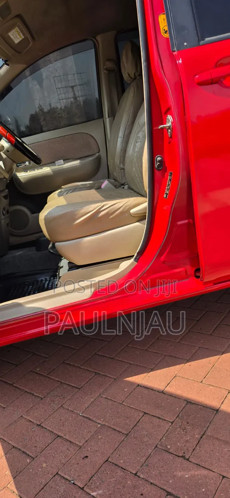 Toyota Sienta 2013 Red