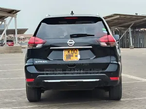 Nissan X-Trail 2017 Black