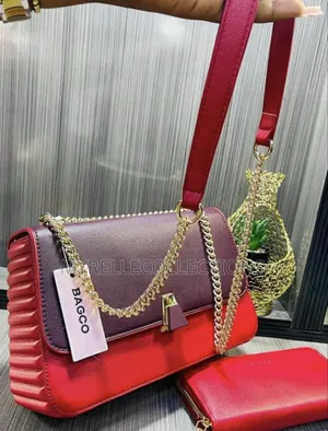 Ladies Sling Bag/Bagco Shoulder Bag With Gold Chain N Matching Wallet