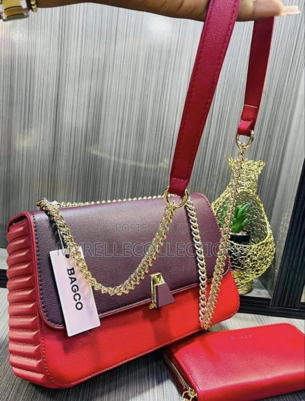 Ladies Sling Bag/Bagco Shoulder Bag With Gold Chain N Matching Wallet
