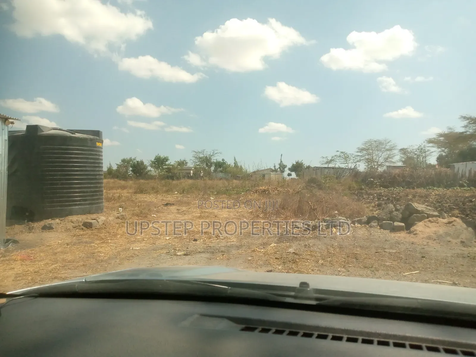 Clean 50by 100 Plots at Kinanie Market
