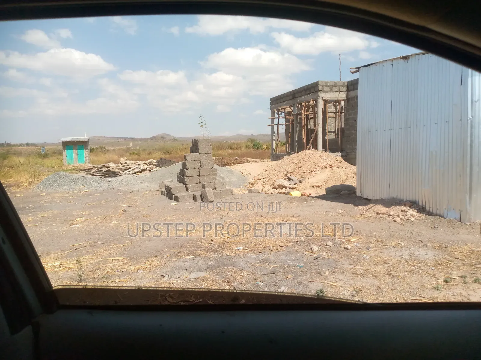 Clean 50by 100 Plots at Kinanie Market